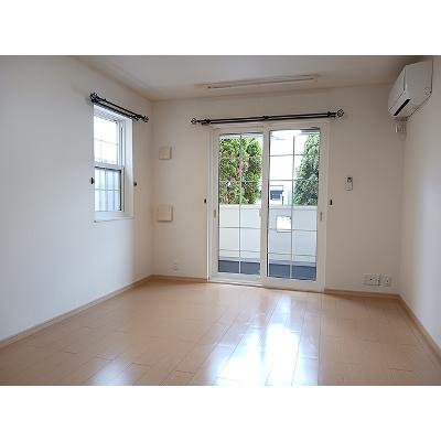 サンエミ　Ｃ 105【管理NO：1-016134303-01040】 ★家具家電は申し込み後に搬入しますの物件写真2