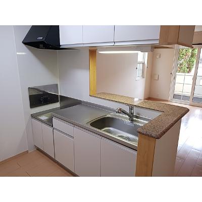 サンエミ　Ｃ 105【管理NO：1-016134303-01040】 ★家具家電は申し込み後に搬入しますの物件写真3