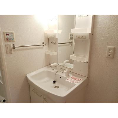 apartment 栃木県鹿沼市上石川１１６３－７ 

↓地図はこちらから