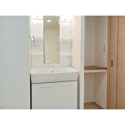 カーサ　ソラーレ　Ａ 102【管理NO：1-015500901-01020】 ★家具家電は申し込み後に搬入しますの物件写真6
