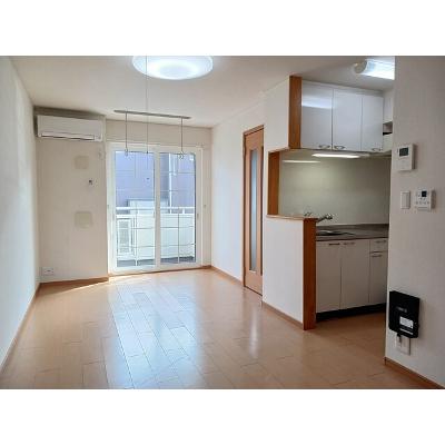 カーサ・エテルノ 103【管理NO：1-015353501-01030】 ★家具家電は申し込み後に搬入しますの物件写真2