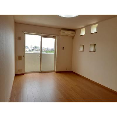 ノワール・リビエールⅢ 206【管理NO：1-015075401-02050】 ★家具家電は申し込み後に搬入しますの物件写真2