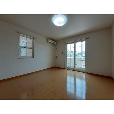 ブリアンハイムＡ 101【管理NO：1-014615401-01010】 ★家具家電は申し込み後に搬入しますの物件写真2