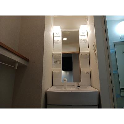 アドバンテージ　鶴田 203【管理NO：1-014542301-02030】 ★家具家電は申し込み後に搬入しますの物件写真6