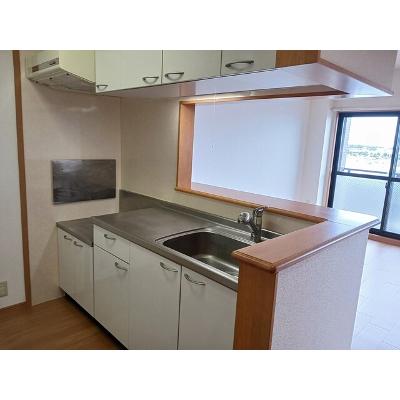 インターパークヒルズ 606【管理NO：1-013499101-06050】 ★家具家電は申し込み後に搬入しますの物件写真3