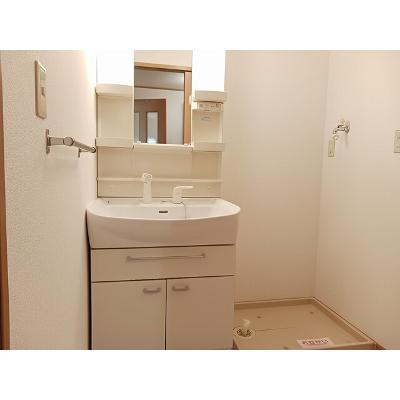 apartment 栃木県鹿沼市日吉町６１９－４ 

↓地図はこちらから