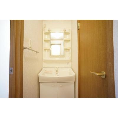 ラフィネプリズ　Ｂ 201【管理NO：1-010757402-02010】 ★家具家電は申し込み後に搬入します 2026年09月中旬入居可能の物件写真6