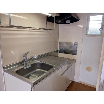 ハイツランビニオン 201【管理NO：1-004776501-02010】 ★家具家電は申し込み後に搬入しますの物件写真3