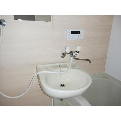 エルディム花月 201【管理NO：1-001410401-02010】 ★家具家電は申し込み後に搬入しますの物件写真6
