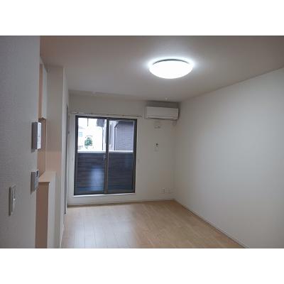 グランシャリオ 202【管理NO：1-025259101-02020】 ★家具家電は申し込み後に搬入しますの物件写真2