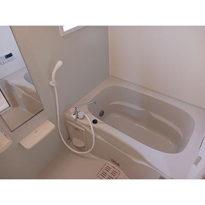 メロディ・ソレアード 301【管理NO：1-018821901-03010】 ★家具家電は申し込み後に搬入します★の物件写真4