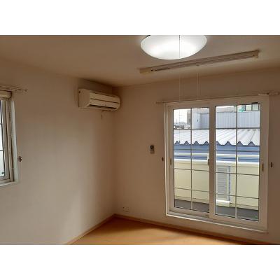 サニーヒルズ・オカベ 201【管理NO：1-015883301-02010】 ★家具家電は申し込み後に搬入します 2026年07月中旬入居可能の物件写真2