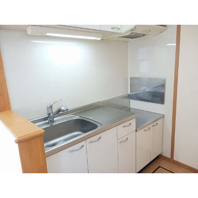 カレント　Ｃ 105【管理NO：1-015108301-01040】 ★家具家電は申し込み後に搬入します 2026年08月上旬入居可能の物件写真3