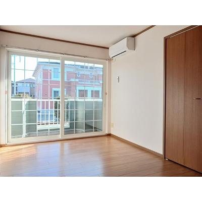 ペルル 102【管理NO：1-011326701-01020】 ★家具家電は申し込み後に搬入します 2026年07月上旬入居可能の物件写真2