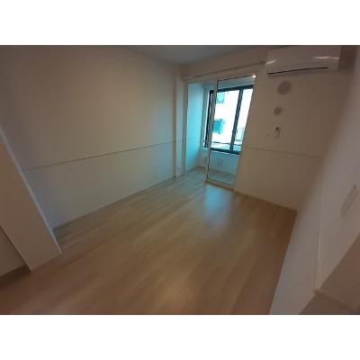 カーサ　シェル 102【管理NO：1-027597302-01020】 ★家具家電は申し込み後に搬入します 2026年07月中旬入居可能の物件写真2