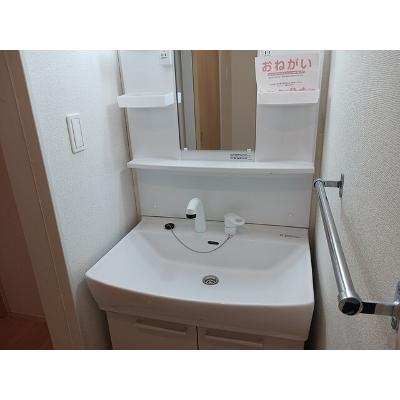 サプライズ・タウン　Ｅ 102【管理NO：1-021260602-01020】 ★家具家電は申し込み後に搬入しますの物件写真6