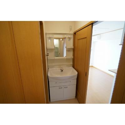 クレイン　ファミリアⅡ 203【管理NO：1-013052701-02030】 ★家具家電は申し込み後に搬入します 2026年07月下旬入居可能の物件写真6