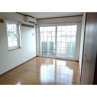 ペルル 101【管理NO：1-011326701-01010】 ★家具家電は申し込み後に搬入します 2026年07月中旬入居可能の物件写真2