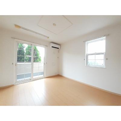 グリシーヌＡ 101【管理NO：1-016563701-01010】 ★家具家電は申し込み後に搬入します★の物件写真2