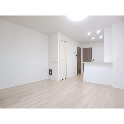 ｓａｋｕｒａ 104【管理NO：1-028706201-01040】 ★家具家電は申し込み後に搬入します★ ★2026年09月上旬入居可能★の物件写真2