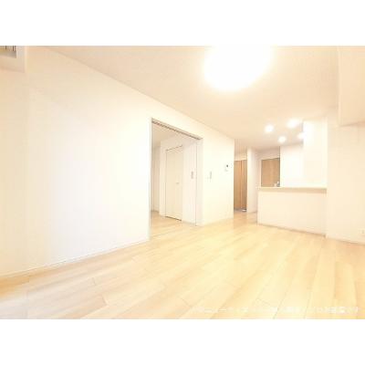 メイプルヒルズ 102【管理NO：1-028435601-01020】 ★家具家電は申し込み後に搬入します★ ★2026年10月上旬入居可能★の物件写真2