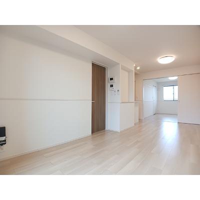 フリッシュ　Ｈ 203【管理NO：1-028353101-02030】 ★家具家電は申し込み後に搬入します★の物件写真2