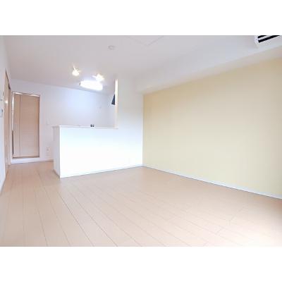 キャナル　ガーデン 202【管理NO：1-019151301-02020】 ★家具家電は申し込み後に搬入しますの物件写真2