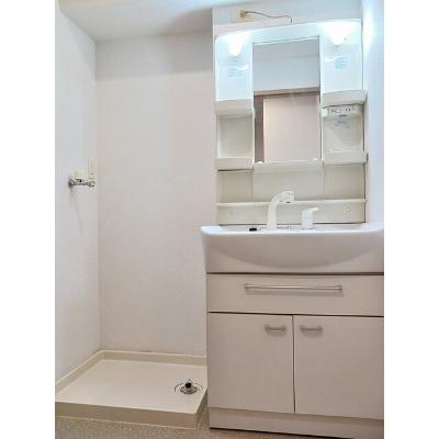 プラムⅢ 102【管理NO：1-014494501-01020】 ★家具家電は申し込み後に搬入しますの物件写真6