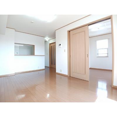 イルチングＢ 203【管理NO：1-013427002-02030】 ★家具家電は申し込み後に搬入します★の物件写真2
