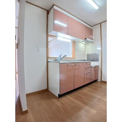 ファインロイテⅣ 203【管理NO：1-013299402-02030】 ★家具家電は申し込み後に搬入します★の物件写真3