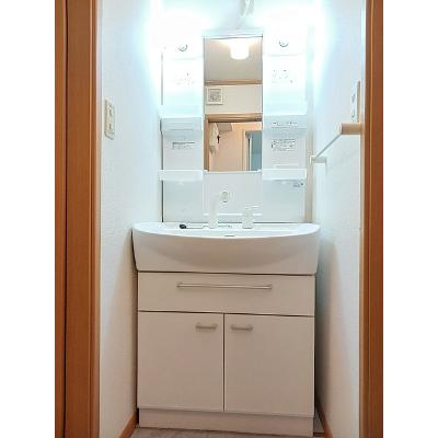 エアリー・カレント 205【管理NO：1-012711401-02040】 ★家具家電は申し込み後に搬入します★の物件写真6