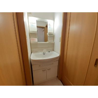 セレーノ 101【管理NO：1-012706901-01010】 ★家具家電は申し込み後に搬入しますの物件写真6