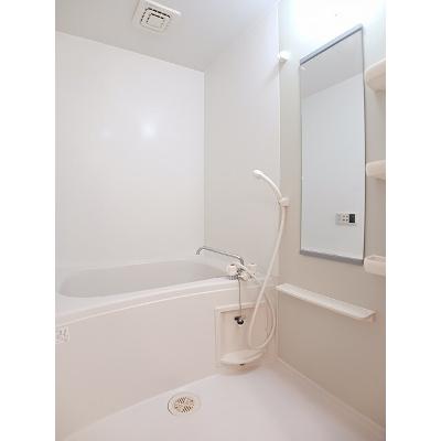 ファインロイテ 303【管理NO：1-012156601-03030】 ★家具家電は申し込み後に搬入します★の物件写真4