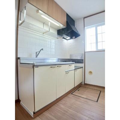 カラジューム雅Ｂ 102【管理NO：1-009621802-01020】 ★家具家電は申し込み後に搬入しますの物件写真3