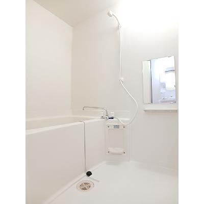 スマイルビーム 201【管理NO：1-009562401-02010】 ★家具家電は申し込み後に搬入します★の物件写真4