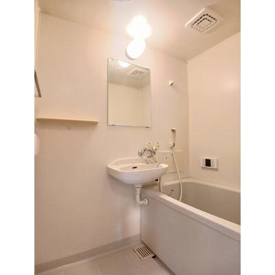 アーバンヒルズ 203【管理NO：1-004172901-02030】 ★家具家電は申し込み後に搬入しますの物件写真4