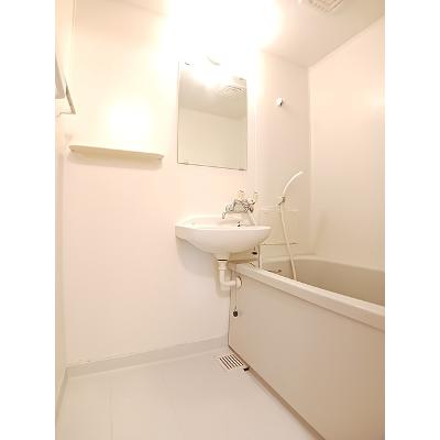 ユリカハイツ　Ⅱ 204【管理NO：1-003280901-02040】 ★家具家電は申し込み後に搬入しますの物件写真4