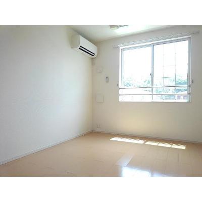 ラ・ポルト　ｌａ　Ｐｏｒｔｅ 202【管理NO：1-019246301-02020】 ★家具家電は申し込み後に搬入しますの物件写真2