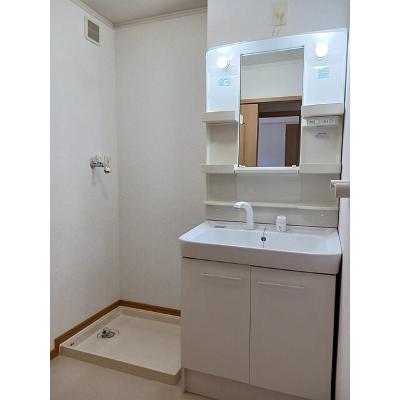 シイナハイツⅡ 201【管理NO：1-014057901-02010】 ★家具家電は申し込み後に搬入します★ ★2026年09月下旬入居可能★の物件写真6