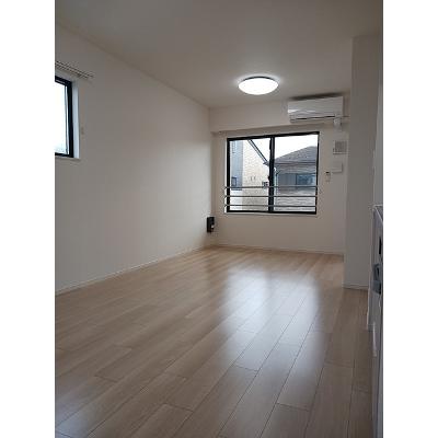 ルミエール城東 204【管理NO：1-028279402-02040】 ★家具家電は申し込み後に搬入します★の物件写真2