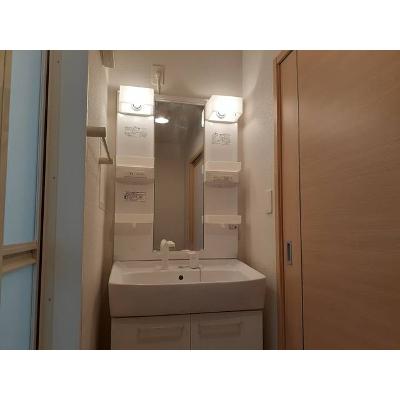 イースト・ハウス 203【管理NO：1-016837501-02030】 ★家具家電は申し込み後に搬入します★の物件写真6