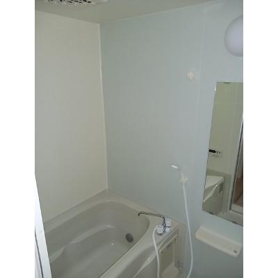 シイナハイツⅢ 203【管理NO：1-016635501-02030】 ★家具家電は申し込み後に搬入しますの物件写真4