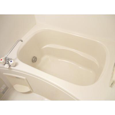 ラフレシールＤ 202【管理NO：1-012917804-02020】 ★家具家電は申し込み後に搬入します 2026年08月上旬入居可能の物件写真4