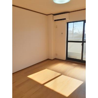 サンパティエコート 205【管理NO：1-010639301-02040】 ★家具家電は申し込み後に搬入します★ ★2027年01月中旬入居可能★の物件写真2