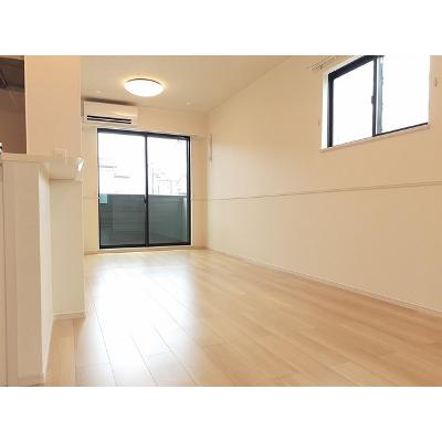 ローズ　ヴィルＡ 101【管理NO：1-026912801-01010】 ★家具家電は申し込み後に搬入します 2026年08月中旬入居可能の物件写真2