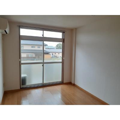 コーポ梨花 205【管理NO：1-005134801-02050】 ★家具家電は申し込み後に搬入します★ ★2026年08月下旬入居可能★の物件写真2