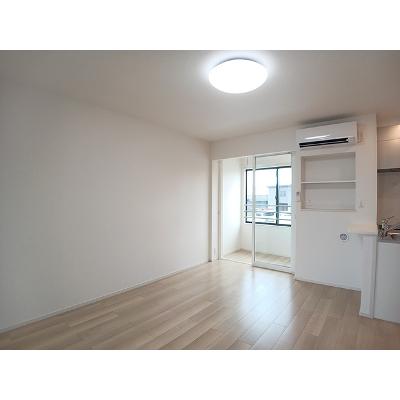 フォレスタ・フィオーレ 202【管理NO：1-028438402-02020】 ★家具家電は申し込み後に搬入します★ ★2026年09月上旬入居可能★の物件写真2