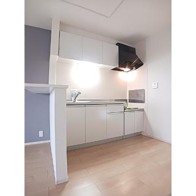 ウッドヴィラージュ 201【管理NO：1-022191301-02010】 ★家具家電は申し込み後に搬入しますの物件写真3