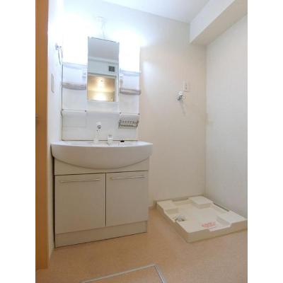 アランブラ 202【管理NO：1-019617801-02020】 ★家具家電は申し込み後に搬入します 2026年08月中旬入居可能の物件写真6
