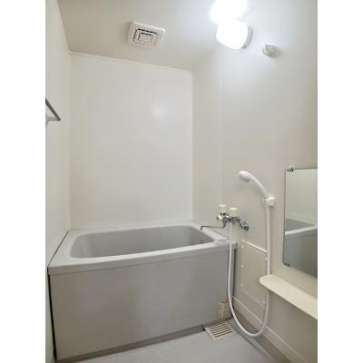 ルミエール小島Ａ 203【管理NO：1-007535801-02030】 ★家具家電は申し込み後に搬入しますの物件写真4